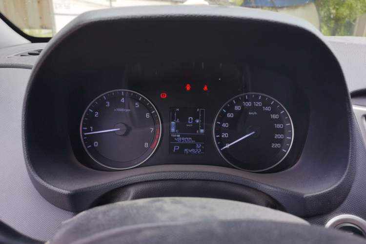 Used Hyundai ix25 2015 1.6L Automatic Two-Wheel Drive Smart GLS Trim Instrument Cluster