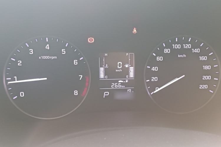 Used Hyundai ix25 2015 1.6L Automatic Two-Wheel Drive Smart GLS Trim Instrument Cluster