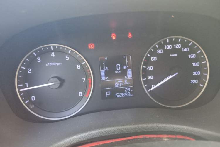 Used Hyundai ix25 2015 1.6L Automatic Two-Wheel Drive Smart GLS Trim Instrument Cluster