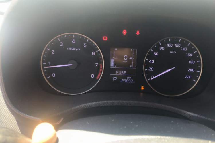 Used Hyundai ix25 2015 1.6L Automatic Two-Wheel Drive Smart GLS Trim Instrument Cluster
