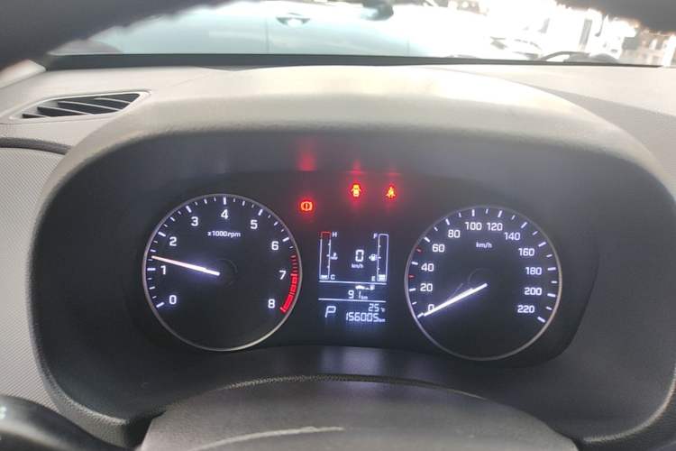 Used Hyundai ix25 2015 1.6L Automatic Two-Wheel Drive Smart GLS Trim Instrument Cluster