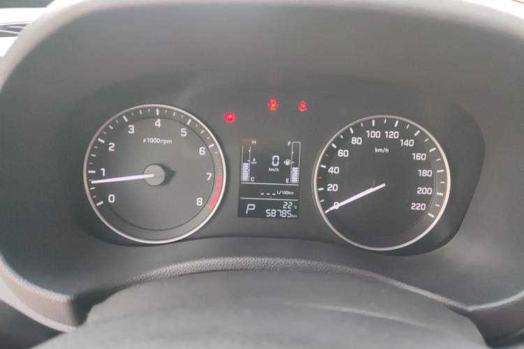 Used Hyundai ix25 2015 1.6L Automatic Two-Wheel Drive Smart GLS Trim Instrument Cluster