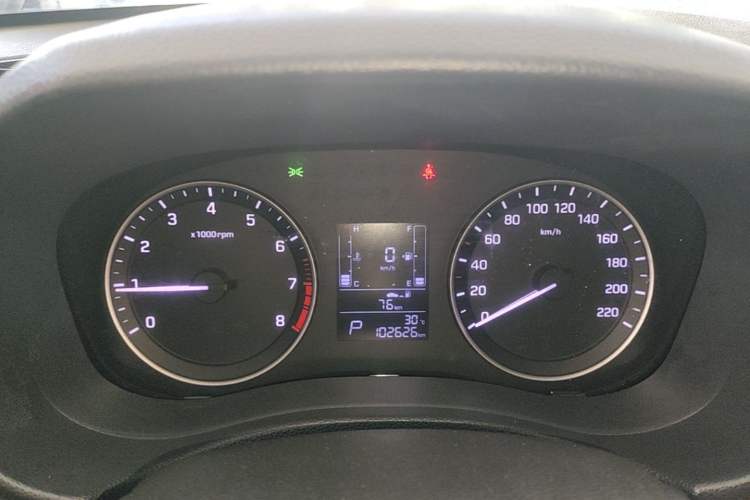 Used Hyundai ix25 2015 1.6L Automatic Two-Wheel Drive Smart GLS Trim Instrument Cluster