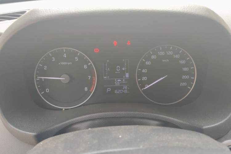 Used Hyundai ix25 2015 1.6L Automatic Two-Wheel Drive Smart GLS Trim Instrument Cluster