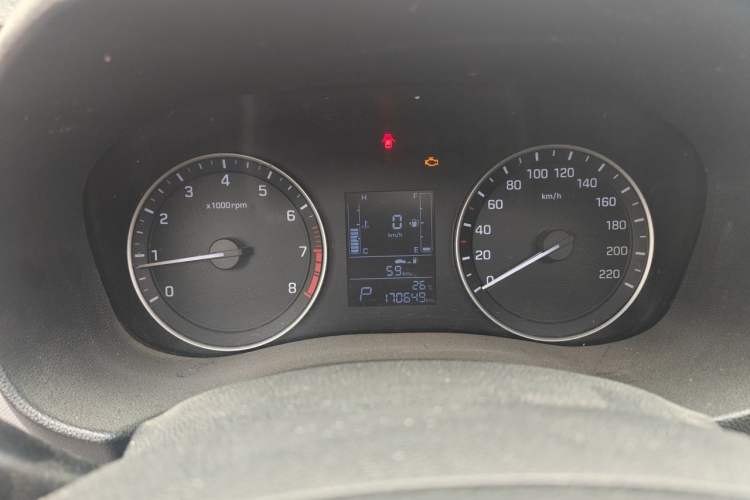 Used Hyundai ix25 2015 1.6L Automatic Two-Wheel Drive Smart GLS Trim Instrument Cluster