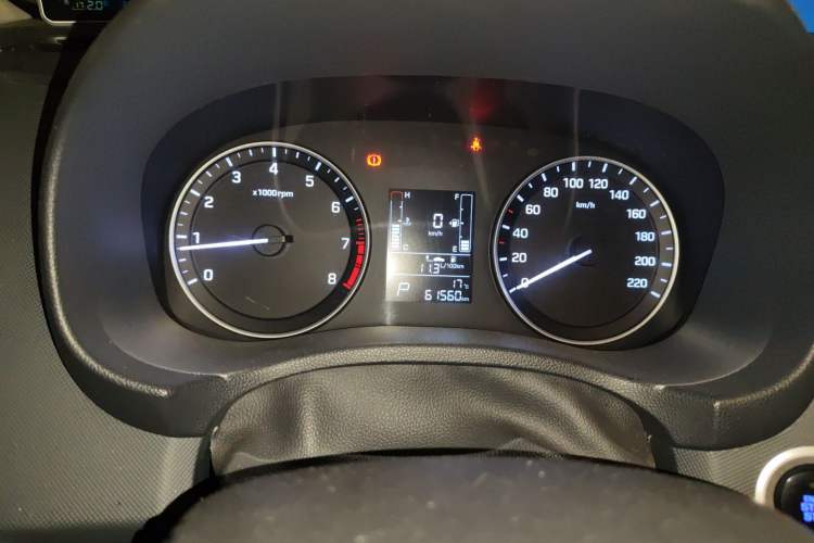 Used Hyundai ix25 2015 1.6L Automatic Two-Wheel Drive Smart GLS Trim Instrument Cluster