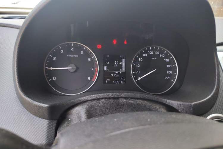 Used Hyundai ix25 2015 1.6L Automatic Two-Wheel Drive Smart GLS Trim Instrument Cluster