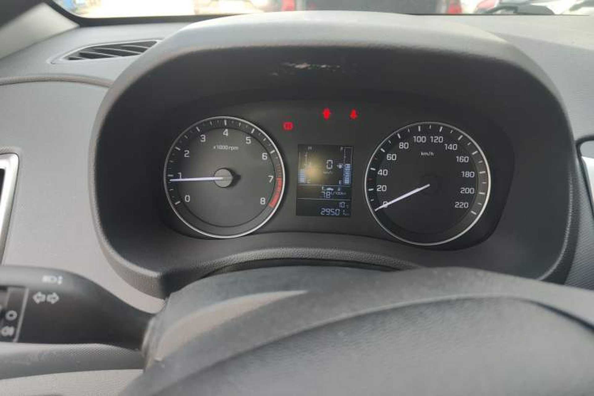 Used Hyundai ix25 2015 1.6L Manual Two-Wheel Drive Fashionable GS Model Instrument Cluster