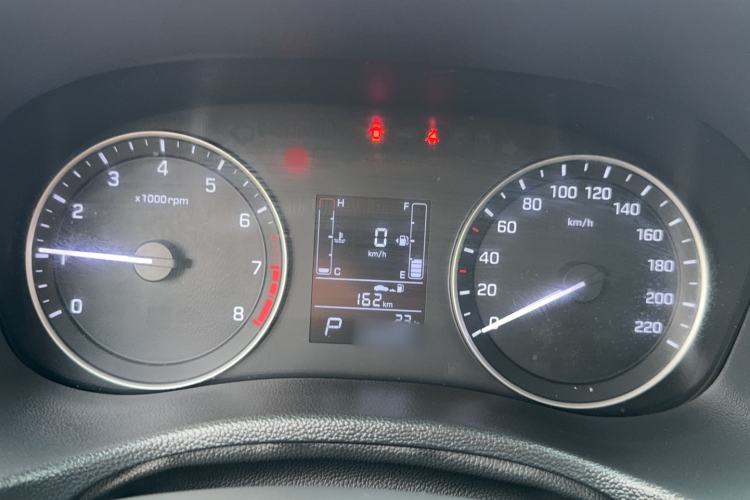 Used Hyundai ix25 2015 1.6L Automatic Two-Wheel Drive Smart GLS Trim Instrument Cluster