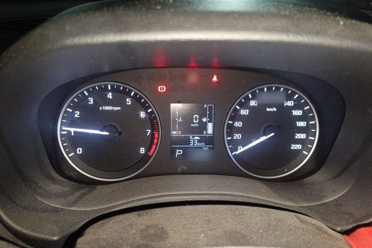 Used Hyundai ix25 2015 1.6L Automatic Two-Wheel Drive Smart GLS Trim Instrument Cluster