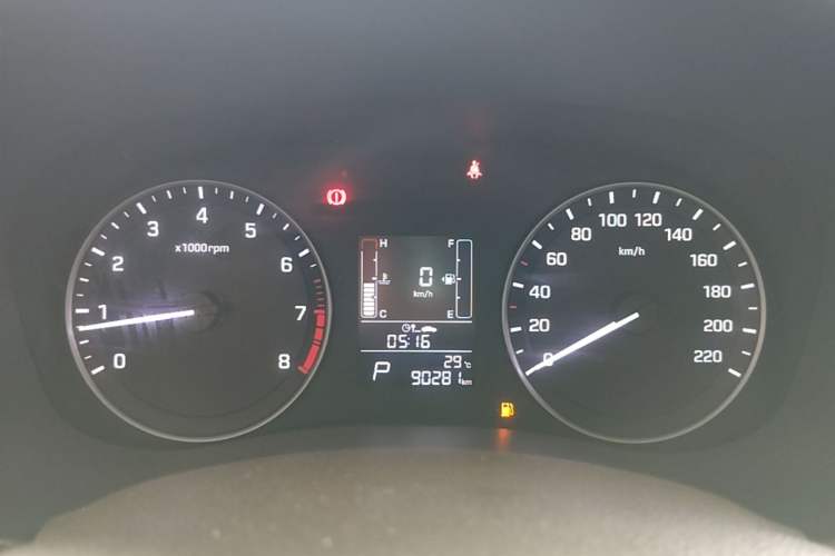 Used Hyundai ix25 2015 1.6L Automatic Two-Wheel Drive Smart GLS Trim Instrument Cluster