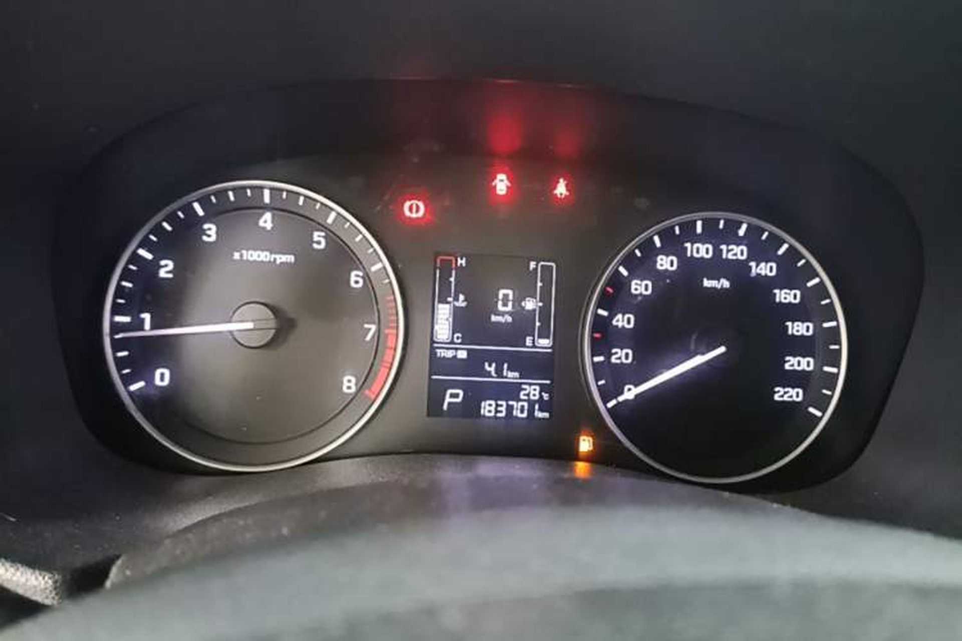 Used Hyundai ix25 2015 1.6L Automatic Two-Wheel Drive Smart GLS Trim Instrument Cluster