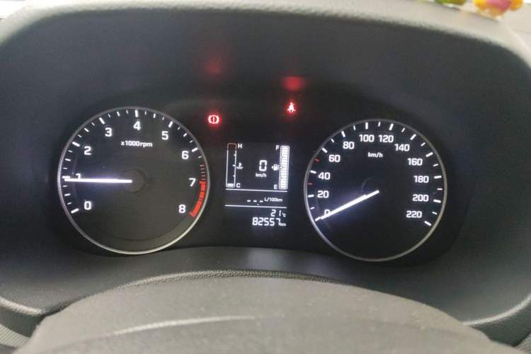 Used Hyundai ix25 2015 1.6L Manual Two-Wheel Drive Fashionable GS Model Instrument Cluster