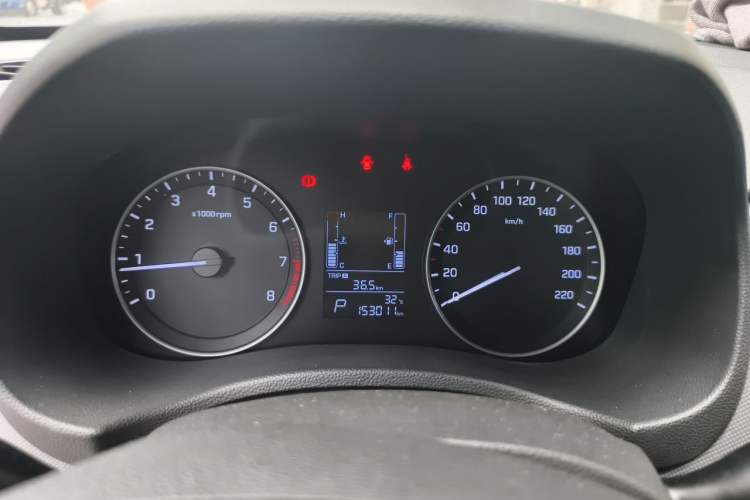 Used Hyundai ix25 2015 1.6L Automatic Two-Wheel Drive Smart GLS Trim Instrument Cluster