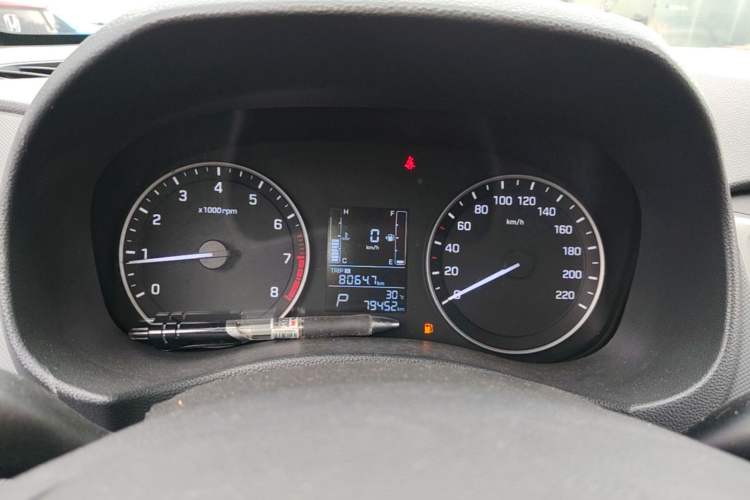 Used Hyundai ix25 2015 1.6L Automatic Two-Wheel Drive Smart GLS Trim Instrument Cluster