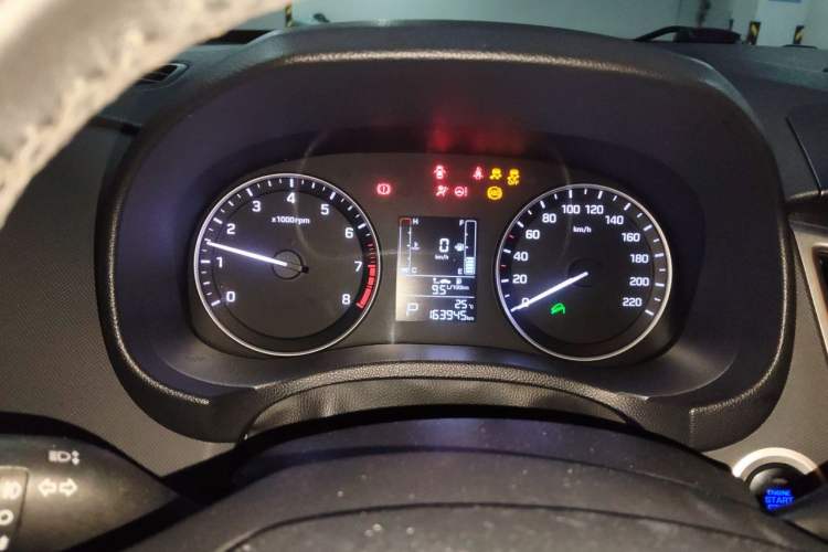Used Hyundai ix25 2015 1.6L Automatic Two-Wheel Drive Smart GLS Trim Instrument Cluster