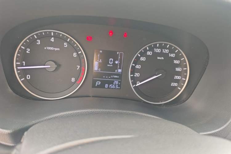 Used Hyundai ix25 2015 1.6L Automatic Two-Wheel Drive Smart GLS Trim Instrument Cluster