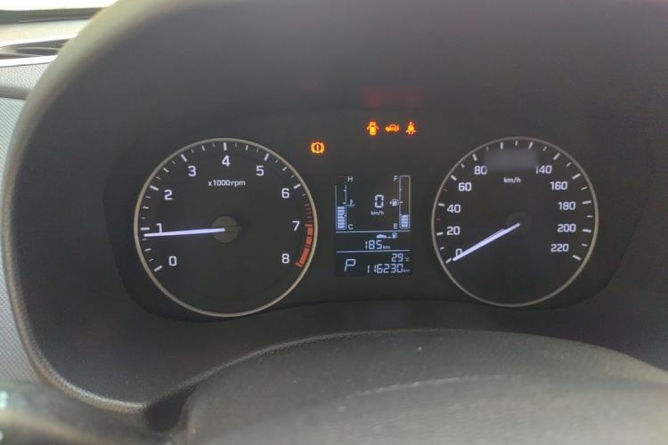 Used Hyundai ix25 2015 1.6L Automatic Two-Wheel Drive Smart GLS Trim Instrument Cluster