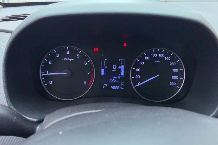 Used Hyundai ix25 2015 1.6L Automatic Two-Wheel Drive Smart GLS Trim Instrument Cluster
