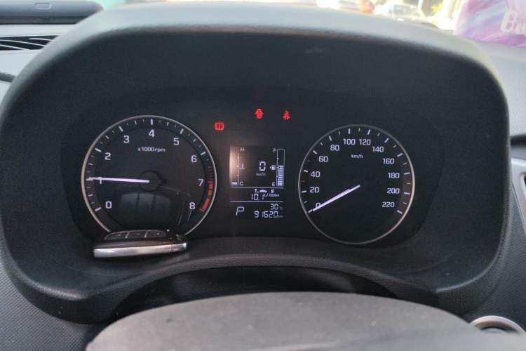 Used Hyundai ix25 2015 1.6L Automatic Two-Wheel Drive Smart GLS Trim Instrument Cluster
