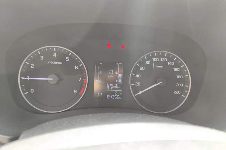 Used Hyundai ix25 2015 1.6L Automatic Two-Wheel Drive Smart GLS Trim Instrument Cluster