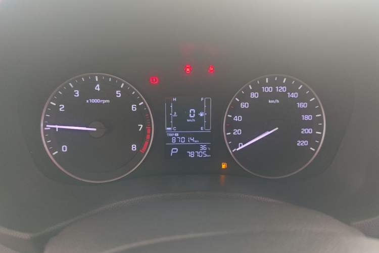 Used Hyundai ix25 2015 1.6L Automatic Two-Wheel Drive Smart GLS Trim Instrument Cluster