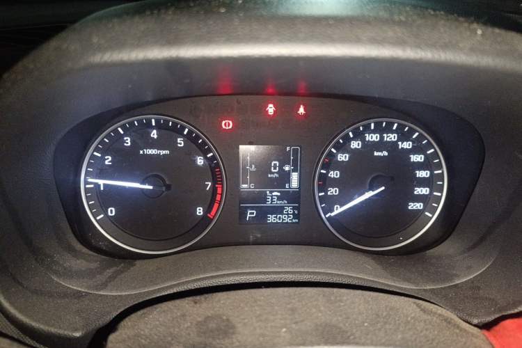Used Hyundai ix25 2015 1.6L Automatic Two-Wheel Drive Smart GLS Trim Instrument Cluster