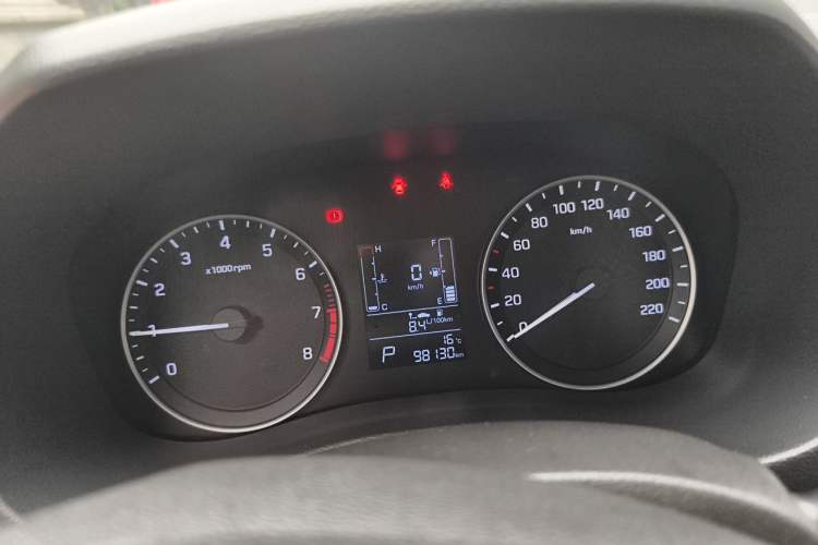 Used Hyundai ix25 2015 1.6L Automatic Two-Wheel Drive Smart GLS Trim Instrument Cluster