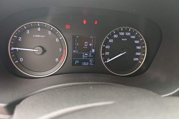 Used Hyundai ix25 2015 1.6L Automatic Two-Wheel Drive Smart GLS Trim Instrument Cluster