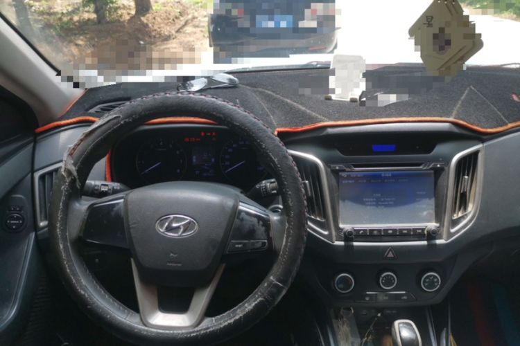 Used Hyundai ix25 2015 1.6L Automatic Two-Wheel Drive Smart GLS Trim Interior 2