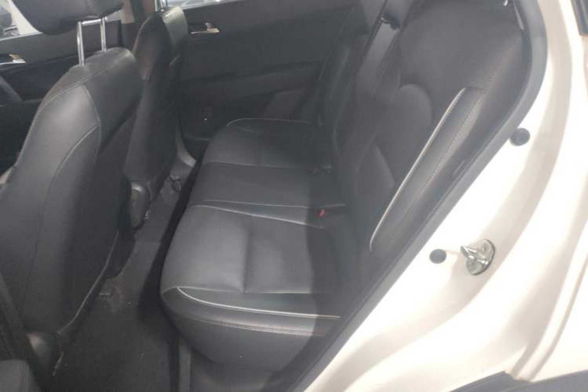 Used Hyundai ix25 2015 1.6L Automatic Two-Wheel Drive Smart GLS Trim Interior 2