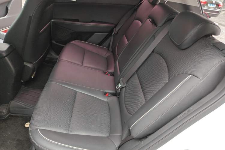 Used Hyundai ix25 2015 1.6L Automatic Two-Wheel Drive Smart GLS Trim Interior 4