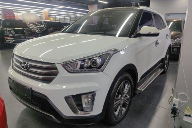 Used Hyundai ix25 2015 1.6L Automatic Two-Wheel-Drive Deluxe DLX Model