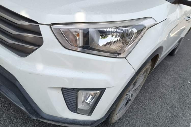 Used Hyundai ix25 2015 1.6L Automatic Two-Wheel Drive Smart GLS Trim Left Front Headlight