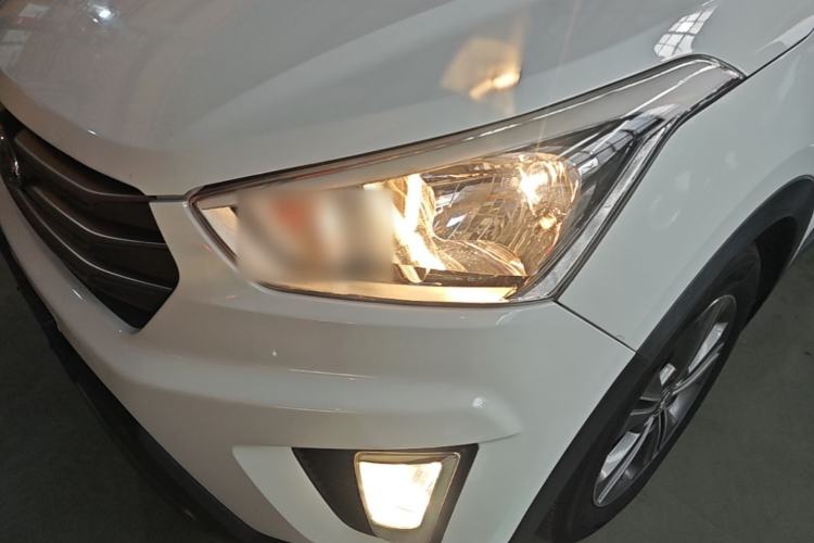 Used Hyundai ix25 2015 1.6L Automatic Two-Wheel Drive Smart GLS Trim Left Front Headlight