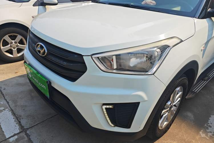 Used Hyundai ix25 2015 1.6L Manual Two-Wheel Drive Fashionable GS Model Left Front Headlight