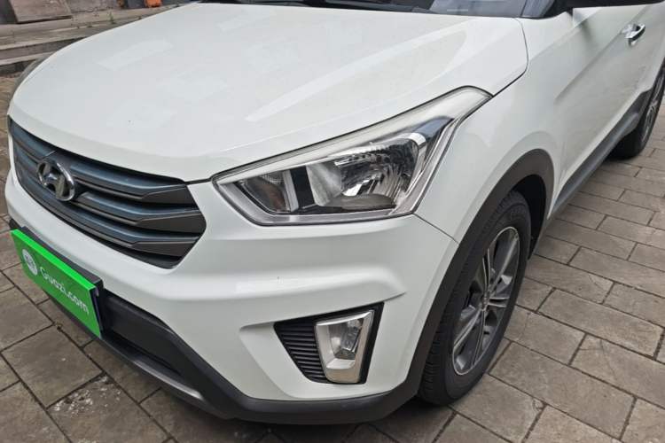 Used Hyundai ix25 2015 1.6L Automatic Two-Wheel Drive Smart GLS Trim Left Front Headlight