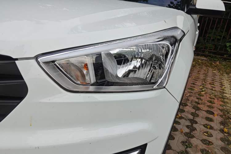 Used Hyundai ix25 2015 1.6L Manual Two-Wheel Drive Fashionable GS Model Left Front Headlight