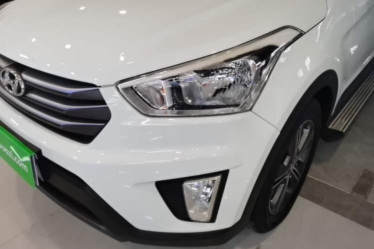 Used Hyundai ix25 2015 1.6L Automatic Two-Wheel Drive Smart GLS Trim Left Front Headlight
