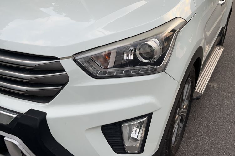 Used Hyundai ix25 2015 2.0L Automatic Two-Wheel Drive Intelligent GLS Left Front Headlight