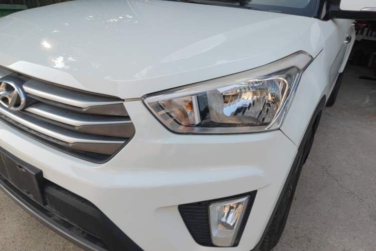 Used Hyundai ix25 2015 1.6L Automatic Two-Wheel Drive Smart GLS Trim Left Front Headlight