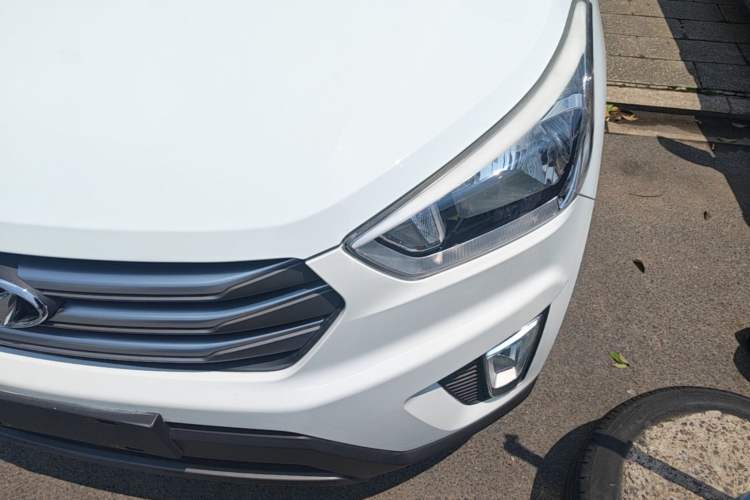 Used Hyundai ix25 2015 1.6L Automatic Two-Wheel Drive Smart GLS Trim Left Front Headlight