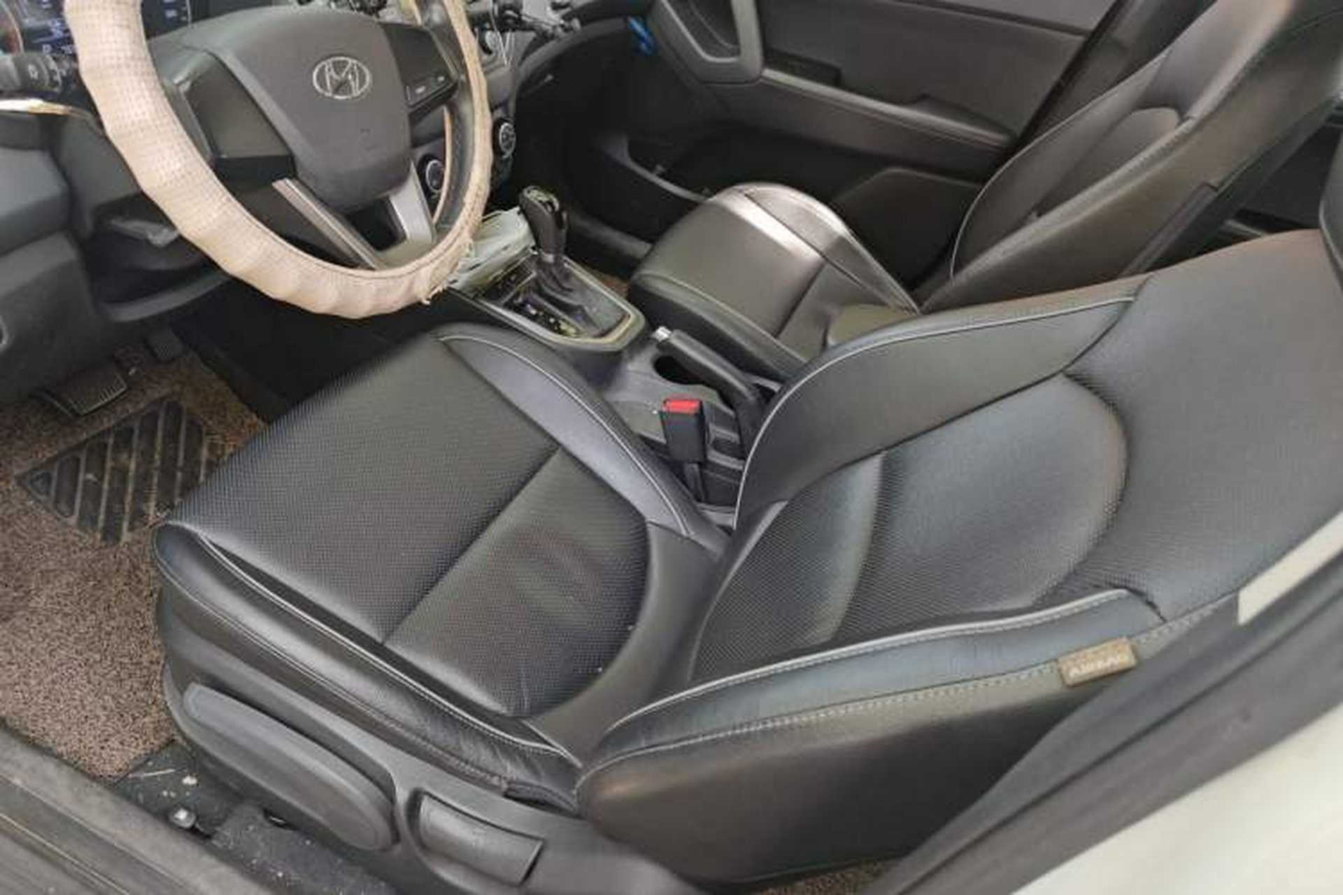 Used Hyundai ix25 2015 1.6L Automatic Two-Wheel Drive Smart GLS Trim Left Front Seat