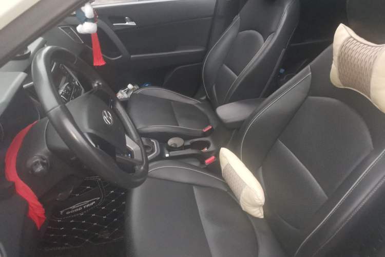 Used Hyundai ix25 2015 1.6L Automatic Two-Wheel Drive Smart GLS Trim Left Front Seat