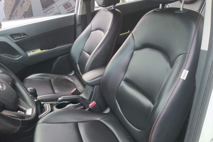 Used Hyundai ix25 2015 1.6L Manual Two-Wheel Drive Fashionable GS Model Left Front Seat