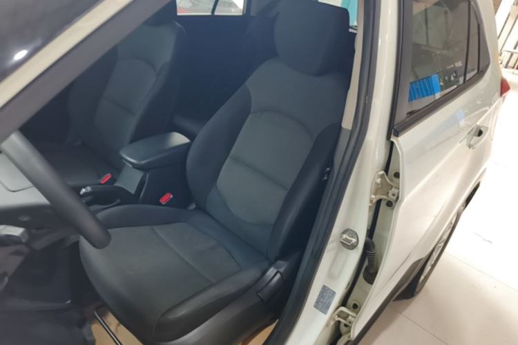 Used Hyundai ix25 2015 1.6L Manual Two-Wheel Drive Fashionable GS Model Left Front Seat
