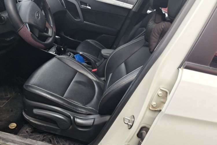 Used Hyundai ix25 2015 1.6L Automatic Two-Wheel Drive Smart GLS Trim Left Front Seat