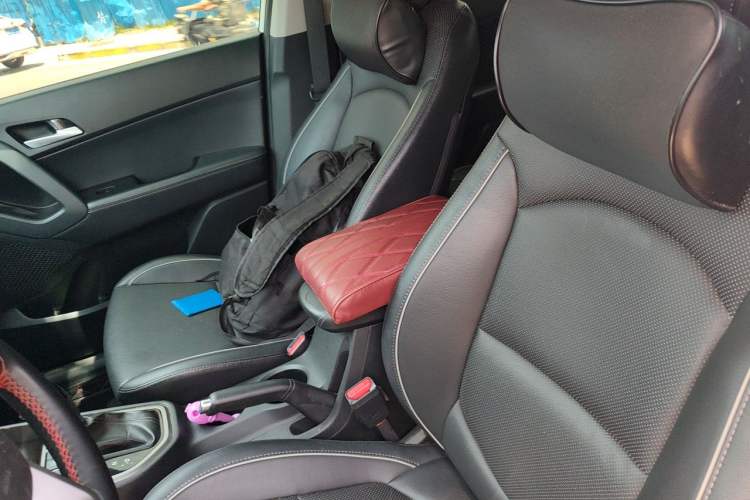 Used Hyundai ix25 2015 1.6L Automatic Two-Wheel Drive Smart GLS Trim Left Front Seat