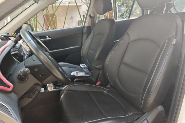 Used Hyundai ix25 2015 1.6L Automatic Two-Wheel Drive Smart GLS Trim Left Front Seat