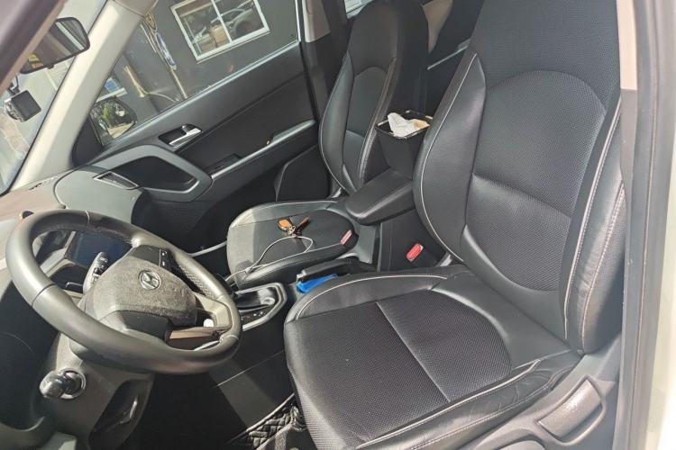 Used Hyundai ix25 2015 1.6L Automatic Two-Wheel Drive Smart GLS Trim Left Front Seat